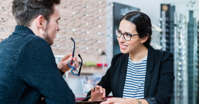 Ralentissement des créations de magasins d'optique, défaillances en recul... 2024, une année contrastée