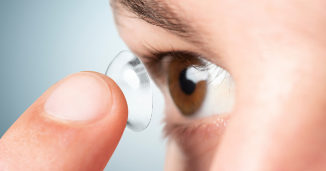 Primo-prescription de lentilles de contact par les orthoptistes : l'AOF demande plus de sécurité pour le patient